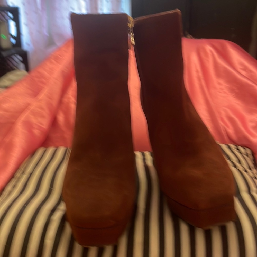 Jessica Simpson Brown Suede Platform Heeled Ankle Boots